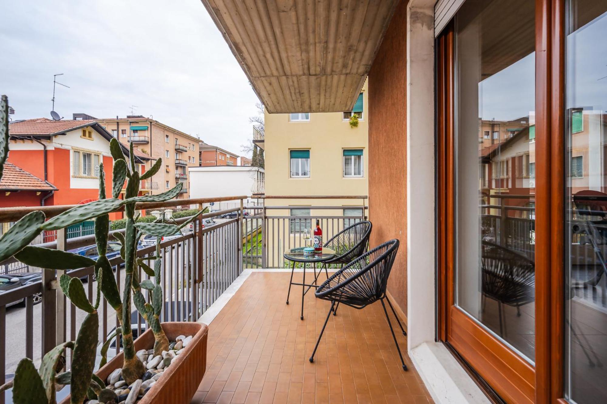 Infinity Suite Verona Free Parking Экстерьер фото