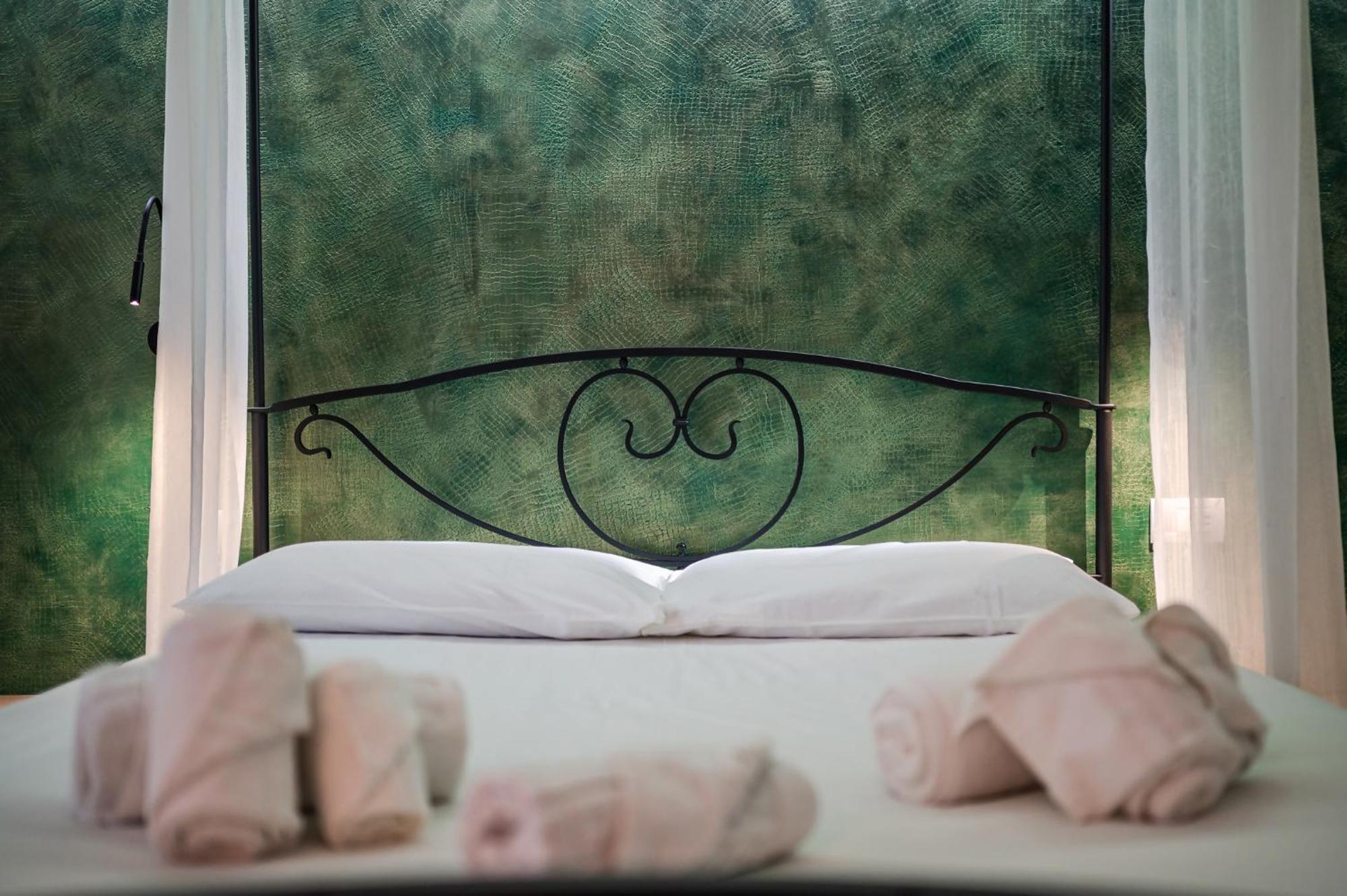Infinity Suite Verona Free Parking Экстерьер фото